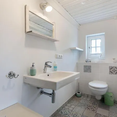 Wohnung-2-id-402 *